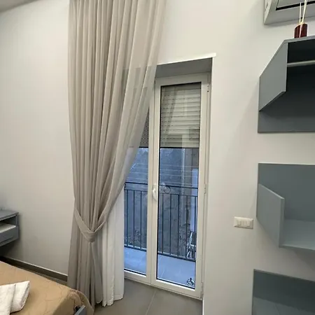 Sant'agostino 4*